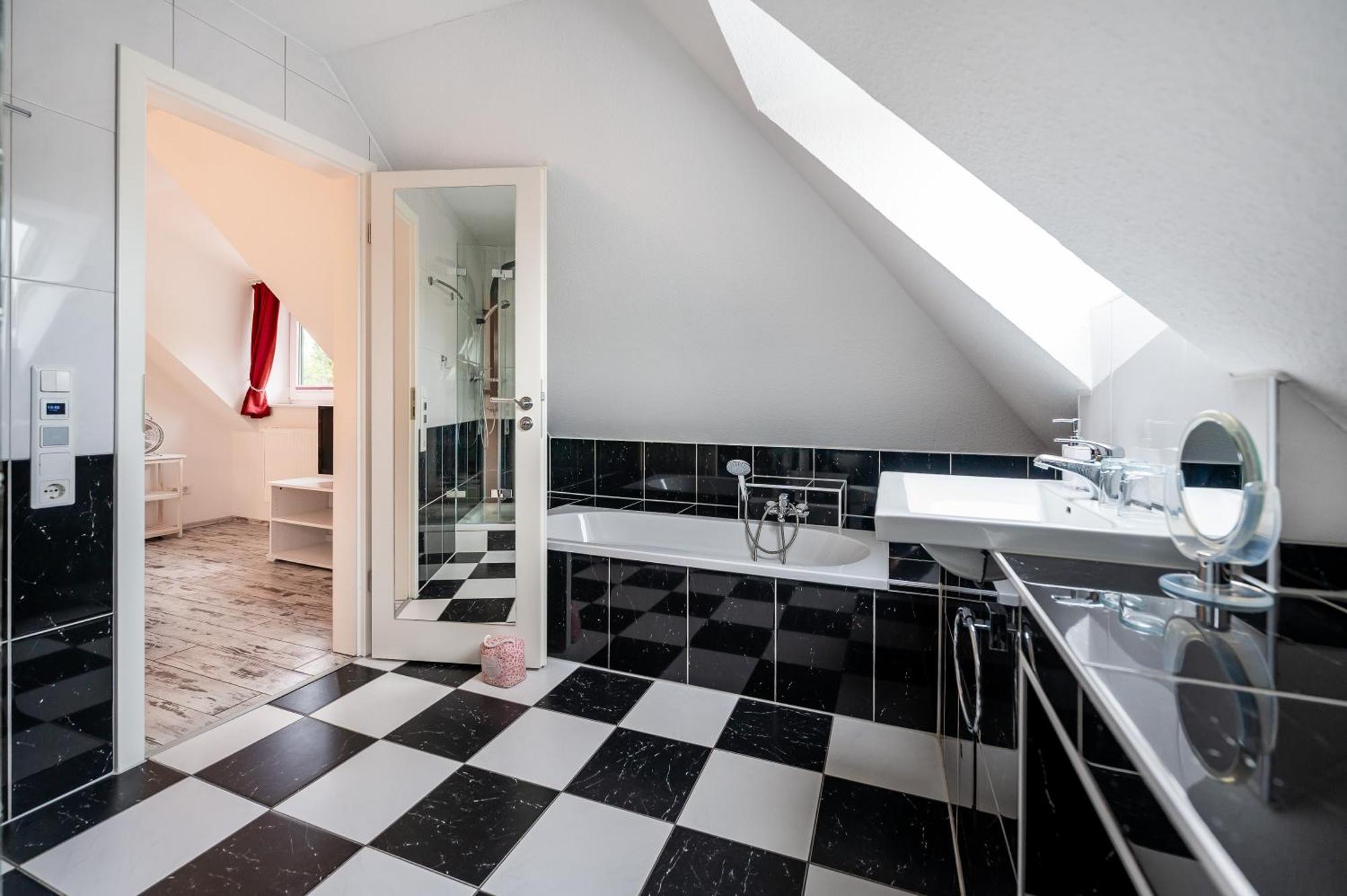 Hotel Oma's Kueche & Quartier